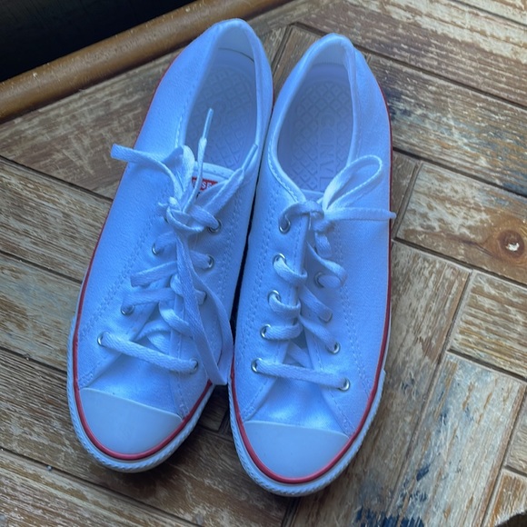 Converse All Star canvas sneakers size 5 white brand new without tag - Picture 1 of 7